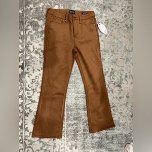 Brown Scoop pants. Size 4. New with tags!